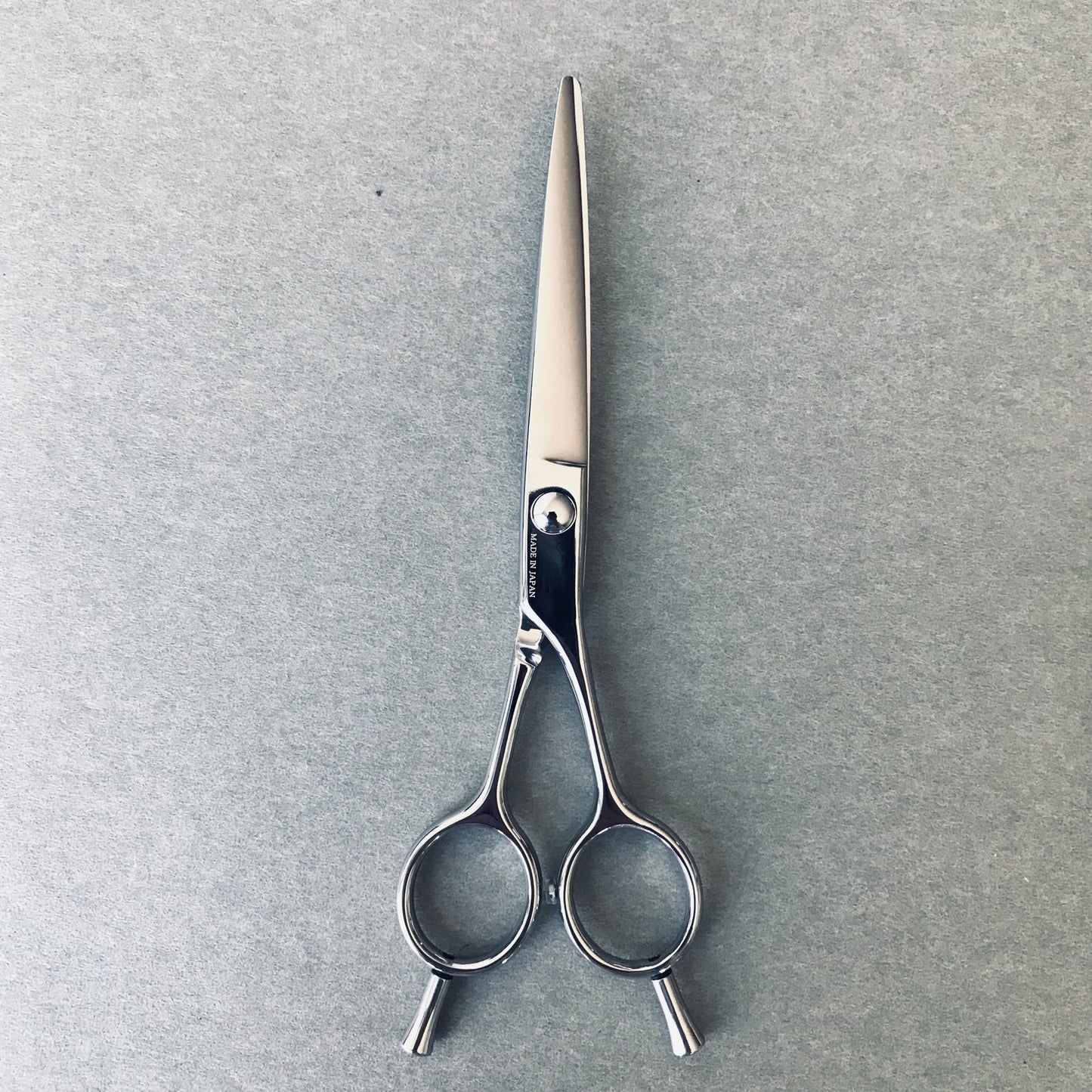 Japanese Hair Scissors  豊 (TOYO) US18 hand crafted in Japan Cobalt Alloys 6.0 in