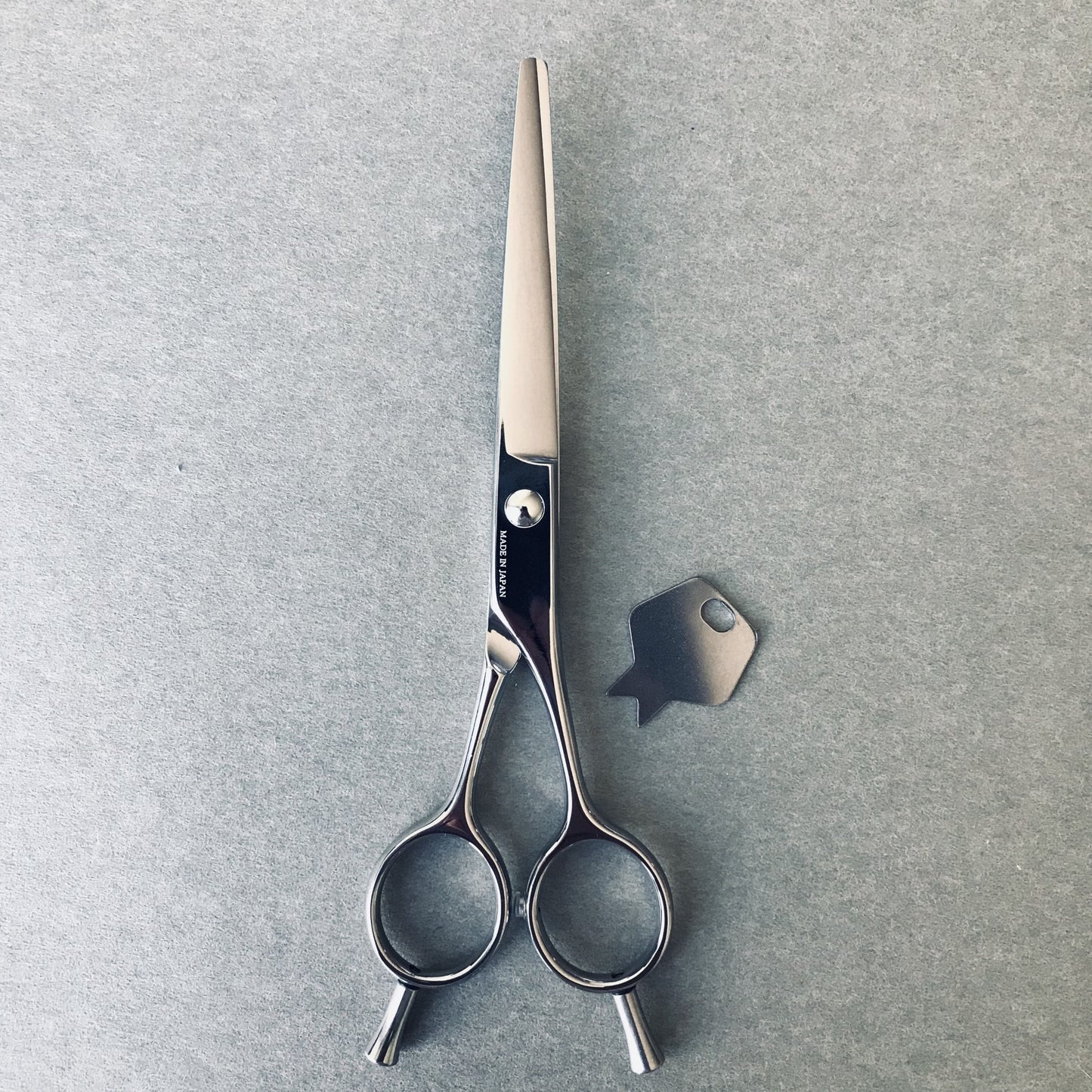 Japanese Hair Scissors  豊 (TOYO) US9 hand crafted in Japan Cobalt Alloys 6.0 in
