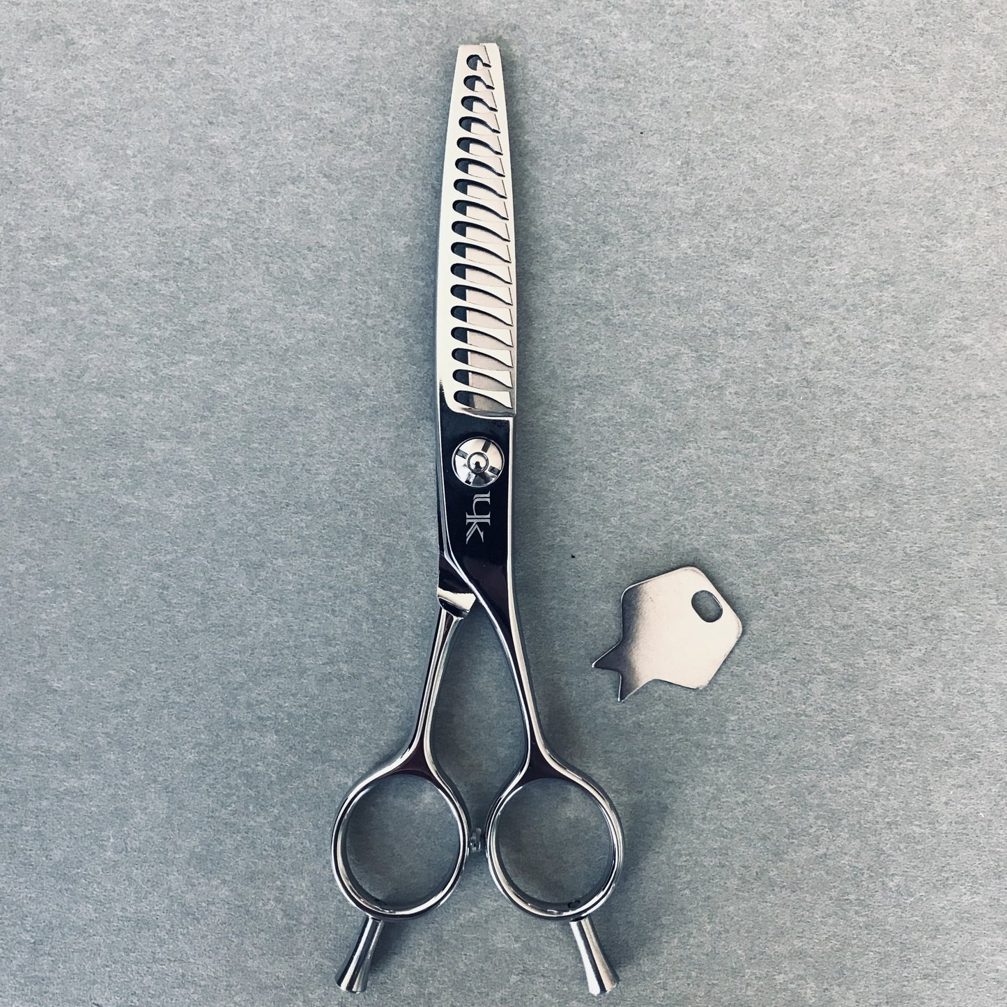 Japanese  Thinning scissors  RH Cut  rate 40% Cobalt Alloy 6.0 in Made in Japan