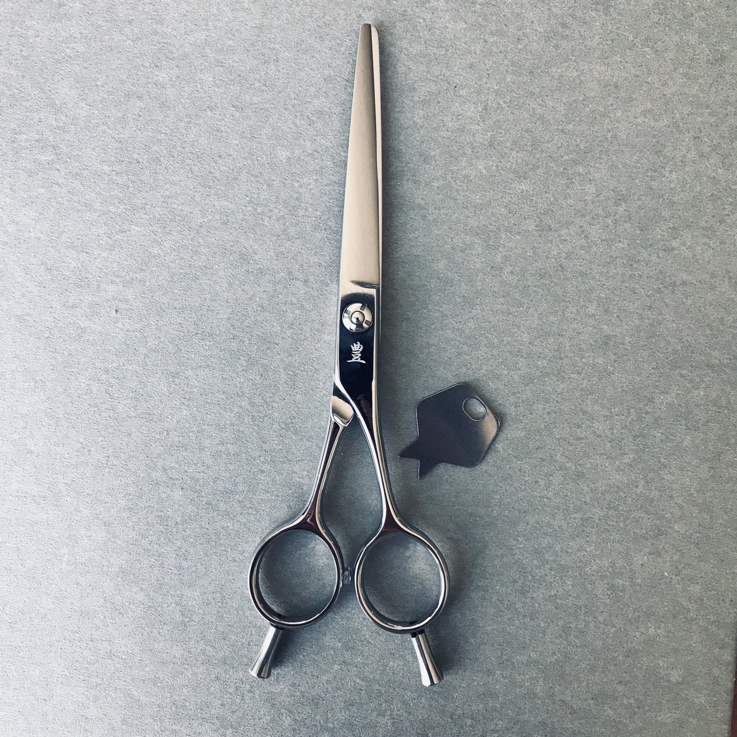 Japanese Hair Scissors  豊 (TOYO) US9 hand crafted in Japan Cobalt Alloys 6.0 in