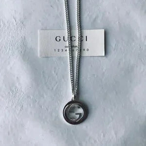 GUCCI  Necklace  Interlocking  Double G Logo  Silver 925 w Box & Jewelry Pouch